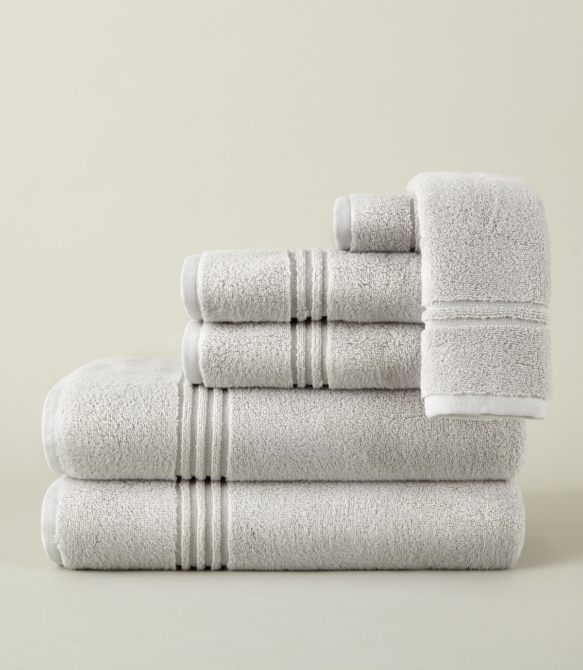 Chelsea Plush Bath Towel